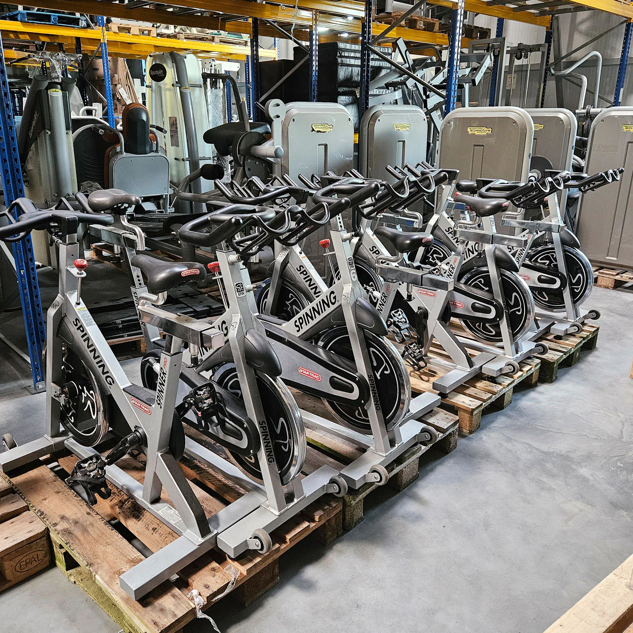11 Stück im Set - Star Trac Spinner Pro Indoor Bike, Silber, gebraucht - geprüfter Zustand - Image 15