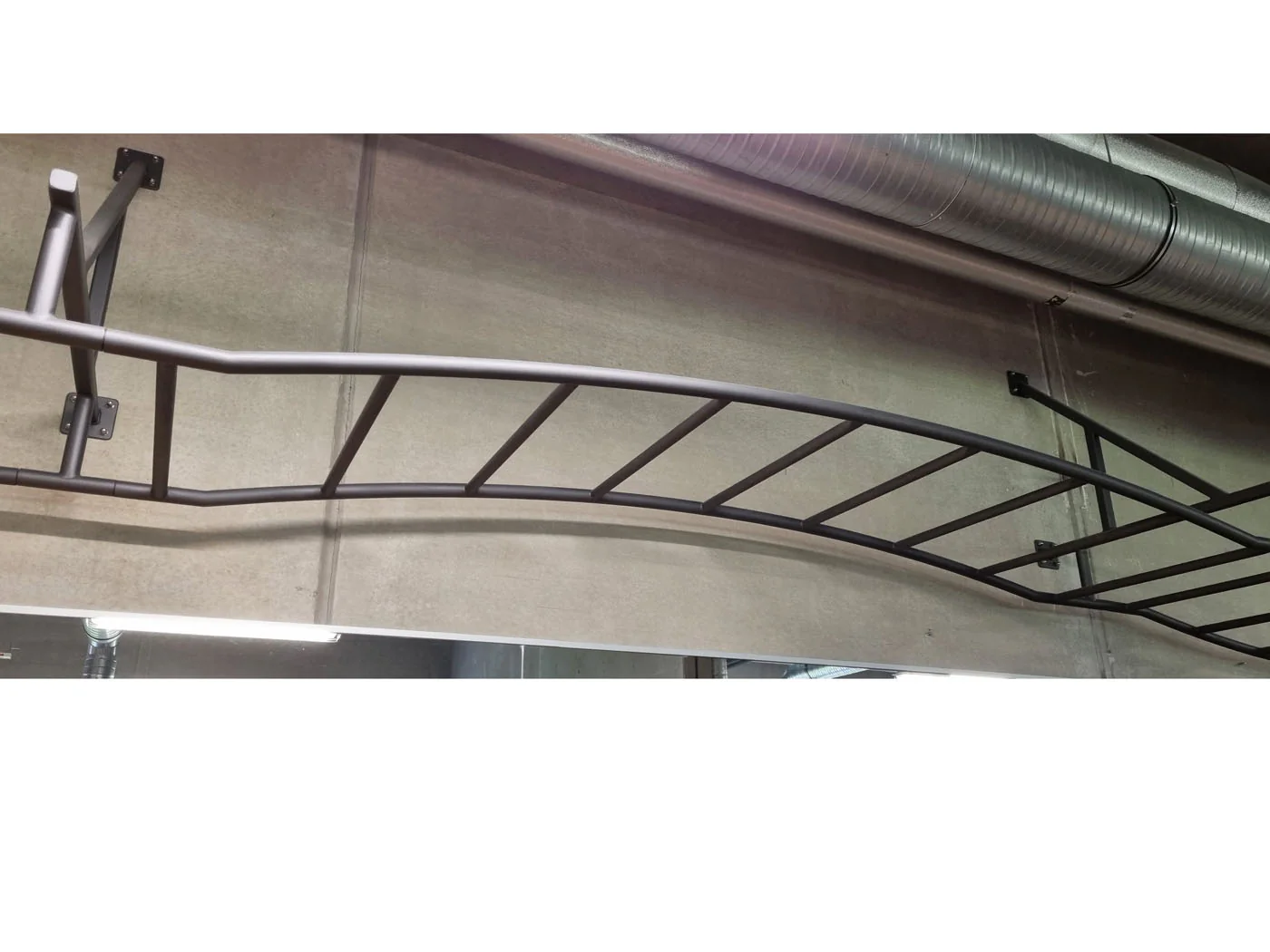 14 Meter Lange Monkey Bar Kletterstange zum Hangeln, Klimmzüge etc, Hangelgerüst, Affenleiter Rig wie bei Ninja Warrior, gebraucht - guter Zustand - Image 14