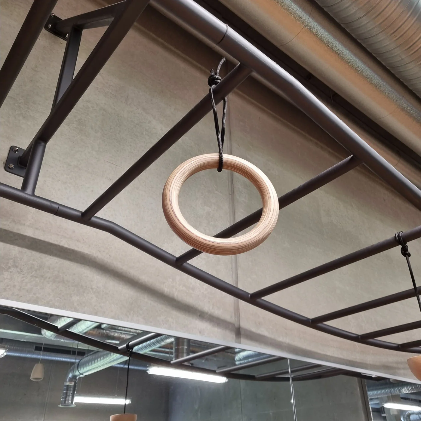 14 Meter Lange Monkey Bar Kletterstange zum Hangeln, Klimmzüge etc, Hangelgerüst, Affenleiter Rig wie bei Ninja Warrior, gebraucht - guter Zustand - Image 6