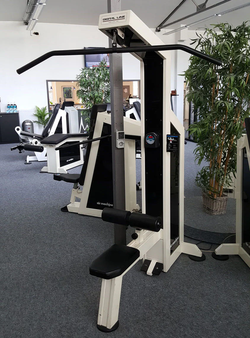 Air Machine Zirkel, 14 Fitnessgeräte mit Widerstand über Luftdruck inkl. Kompressor, Ähnlich Hydraulik, gebraucht zum Sonderpreis - Image 11