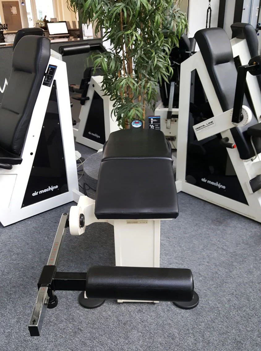 Air Machine Zirkel, 14 Fitnessgeräte mit Widerstand über Luftdruck inkl. Kompressor, Ähnlich Hydraulik, gebraucht zum Sonderpreis - Image 5