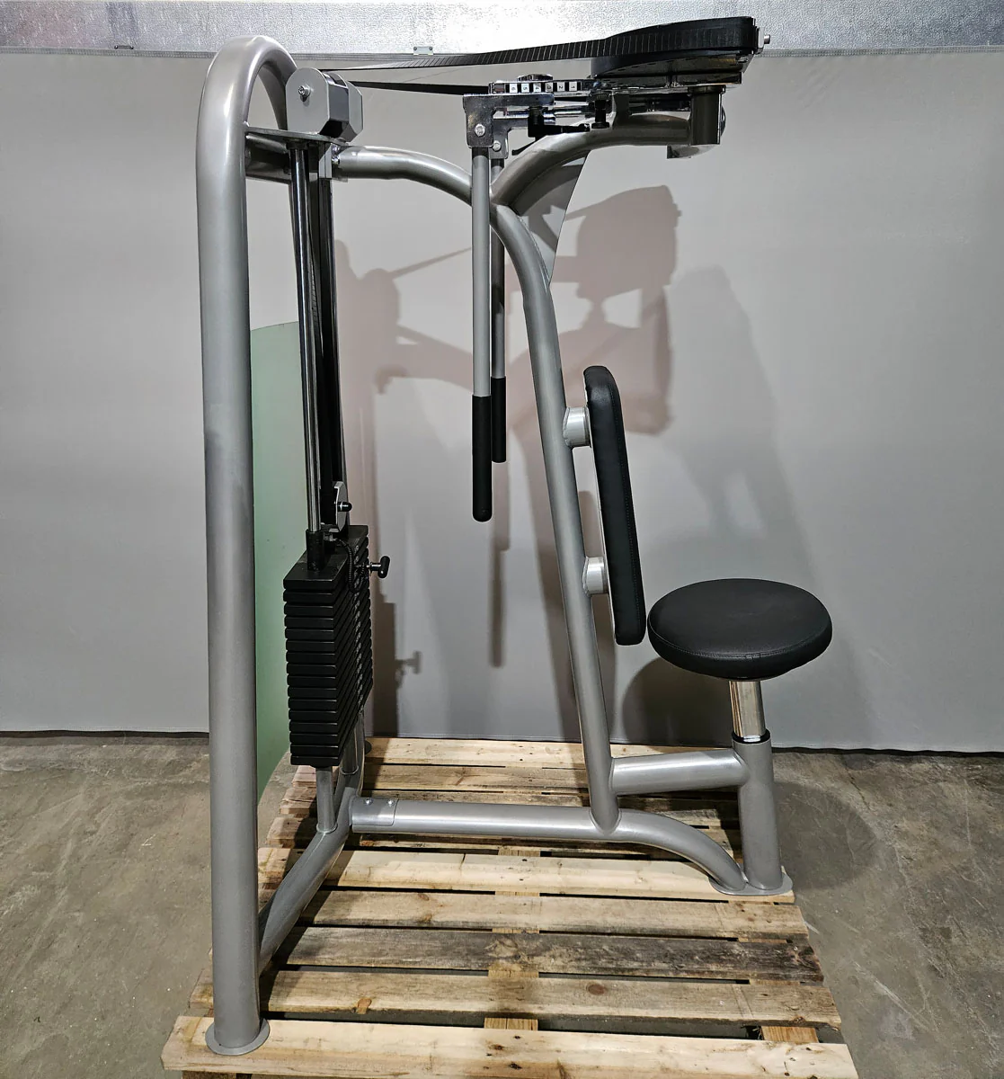 AS Sport bzw Proxowell Butterfly und Reverse, 2 in 1 KOMBIMASCHINE, Brust-Haltungsstabilisator, Rahmenfarbe Silber, gebraucht - überholter Zustand - Image 6
