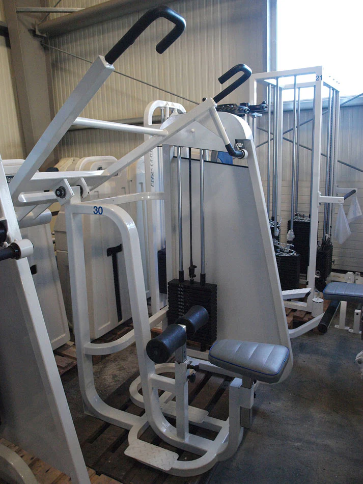 ASS Kraftgerätepark, 17 Fitnessgeräte, Fitnessstudio Ausrüstung, gebraucht - Image 10