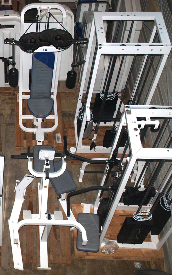 ASS Kraftgerätepark, 17 Fitnessgeräte, Fitnessstudio Ausrüstung, gebraucht - Image 4