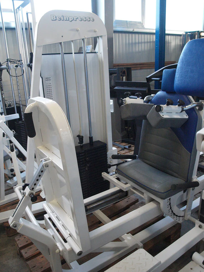 ASS Kraftgerätepark, 17 Fitnessgeräte, Fitnessstudio Ausrüstung, gebraucht - Image 5