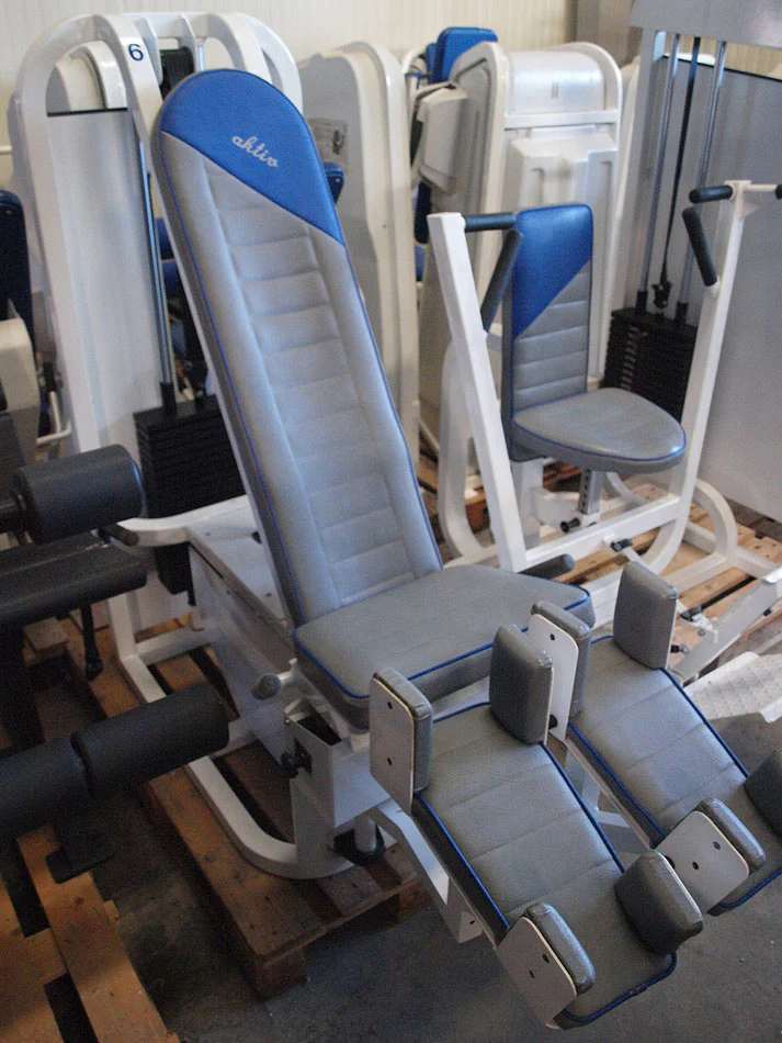 ASS Kraftgerätepark, 17 Fitnessgeräte, Fitnessstudio Ausrüstung, gebraucht - Image 7