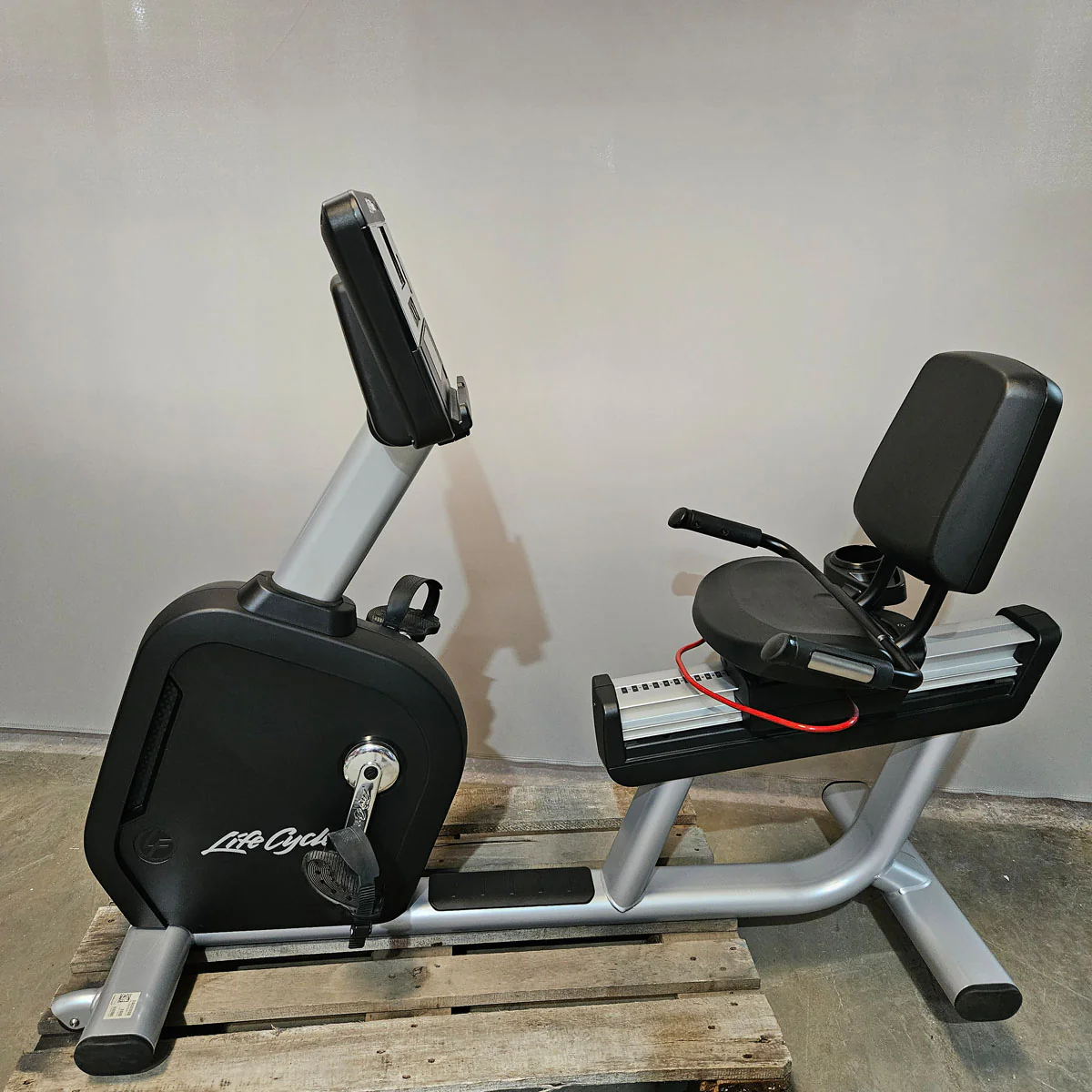 Ausdauergeräte Set 8 Stk von Life Fitness, Integrity X, neue Modelle, 2 Laufbänder, 2 Crosstrainer, 2 Ergometer und 2 Recumbents etc, gebraucht - überholter Zustand - Image 19