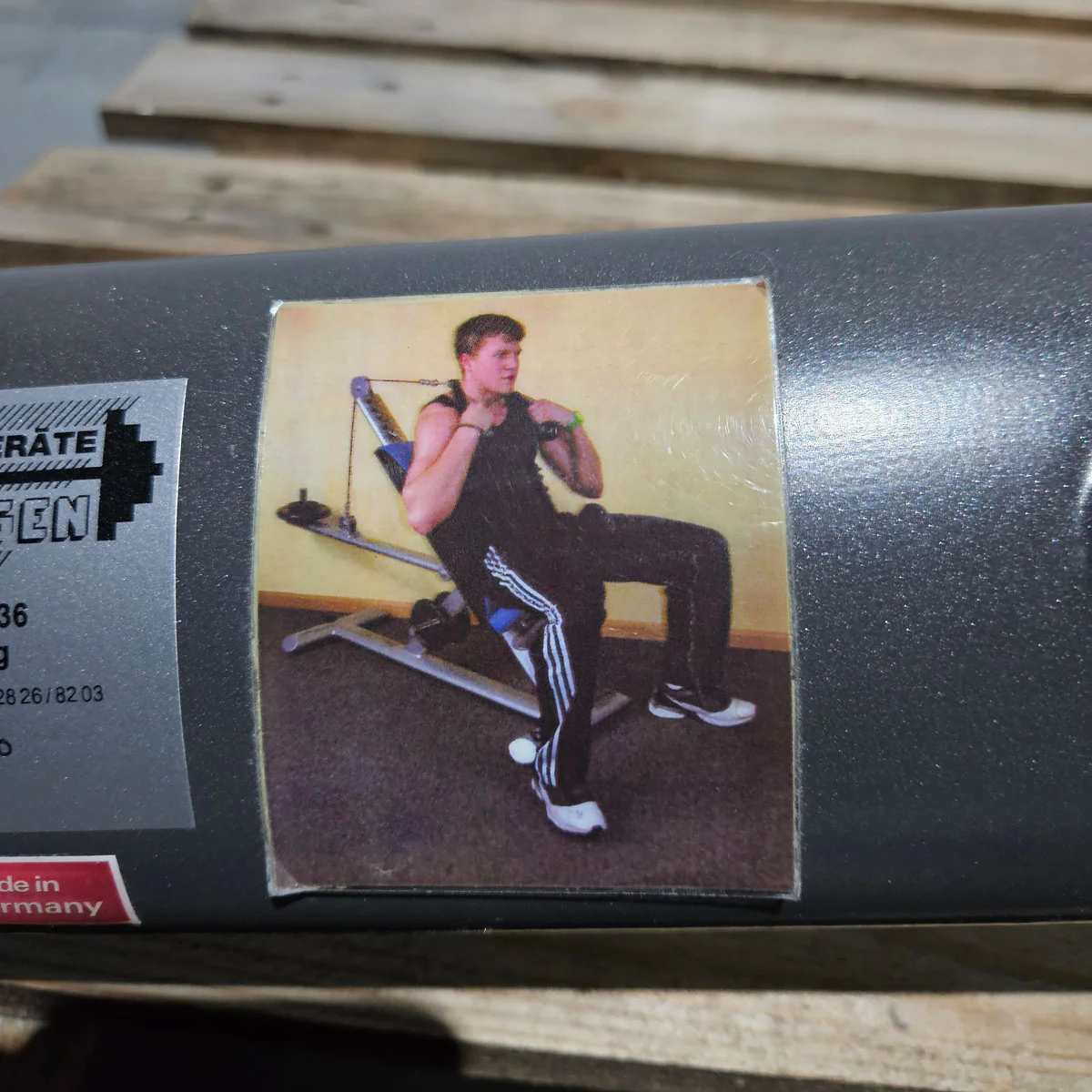 Bauchmaschine Plate loaded,  Bauchbank, Sit Up Ab Crunch Bench, Crunchstuhl T 500, Teuwsen Sportgerät, Rahmenfarbe Anthrazit, gebrauchter - überholter Zustand - Image 8