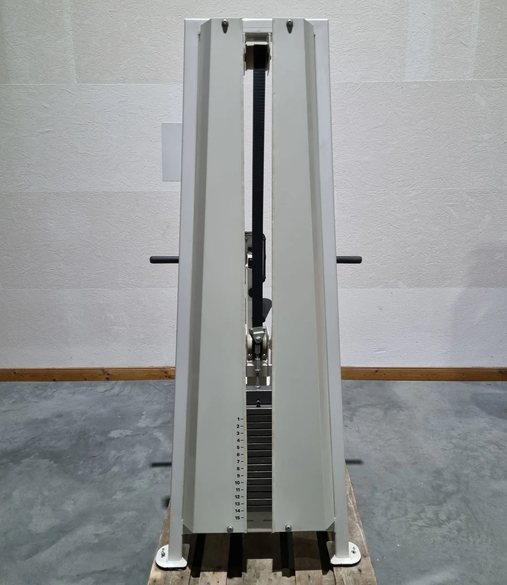 Competition Line, Rudern mit Bruststütze und Einstiegshilfe, Row, Lat-Rudern, Rahmenfarbe Weiß, gebraucht - überholter Zustand - Image 4