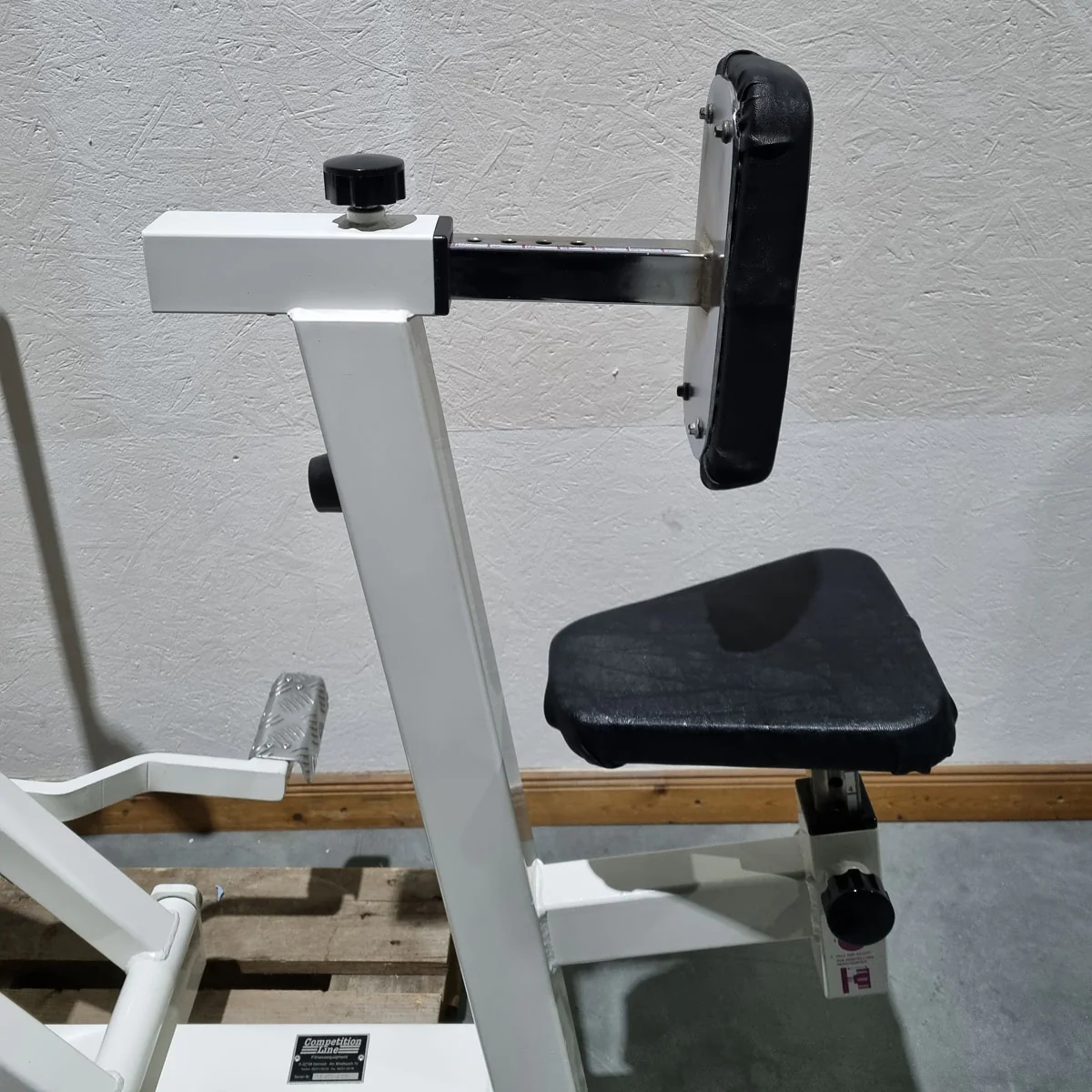 Competition Line, Rudern mit Bruststütze und Einstiegshilfe, Row, Lat-Rudern, Rahmenfarbe Weiß, gebraucht - überholter Zustand - Image 6