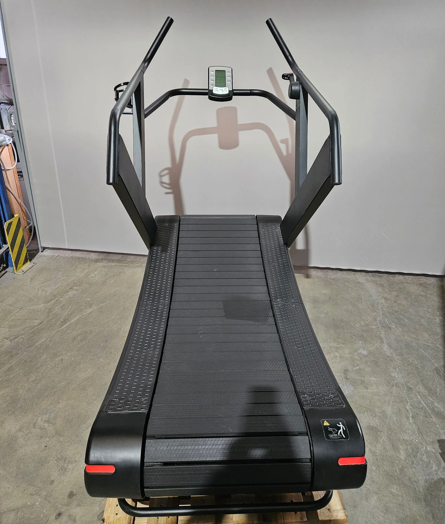 Curved Lamellen Laufband - ähnlich Assault Runner oder Woodway, Farbe Schwarz, gebraucht - geprüfter Zustand - Image 4