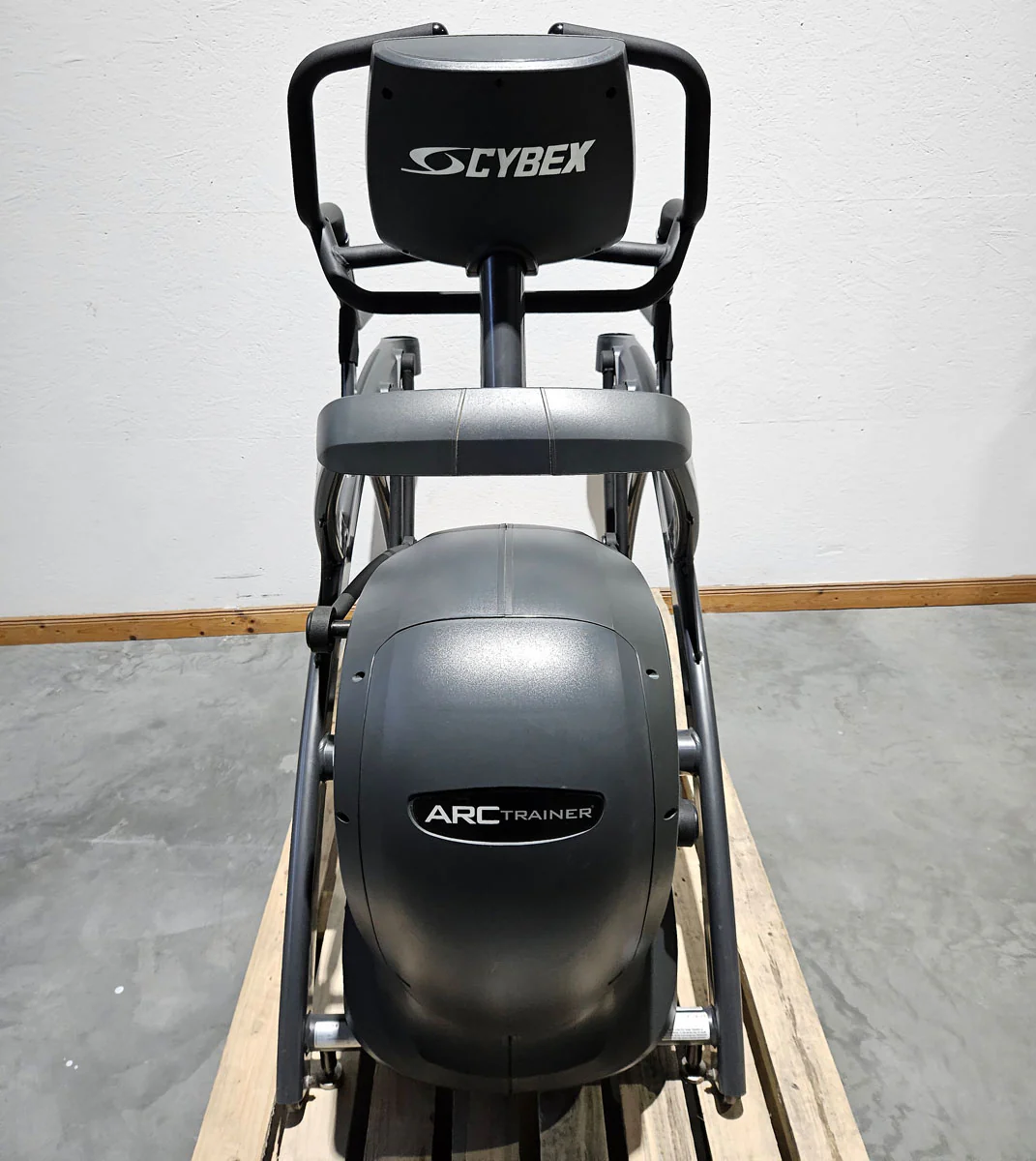 Cybex Arc Trainer 750A Lower Body, Crosstrainer, Ellipsentrainer mit höhenverstellbarer Rampe, Stepper, LED Display, Rahmenfarbe Anthrazit, gebraucht - überholter Zustand - Image 4