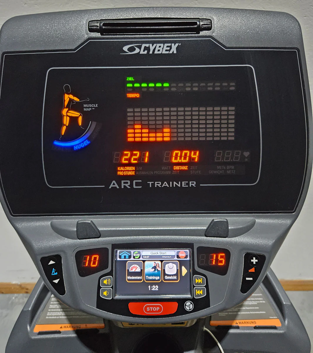 Cybex Arc Trainer 771AT Total Body, Crosstrainer, Ellipsentrainer mit höhenverstellbarer Rampe, Stepper, LED und Touch Display, Rahmenfarbe Silber, gebraucht - überholter Zustand - Image 8