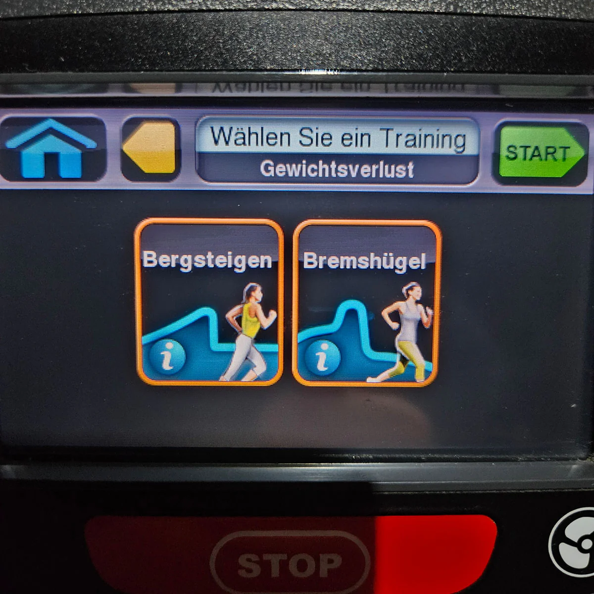 Cybex Arc Trainer 772AT Total Body, Crosstrainer, Ellipsentrainer mit höhenverstellbarer Rampe, Stepper, Touch Display mit TV, Rahmenfarbe Anthrazit, gebraucht - überholter Zustand - Image 11