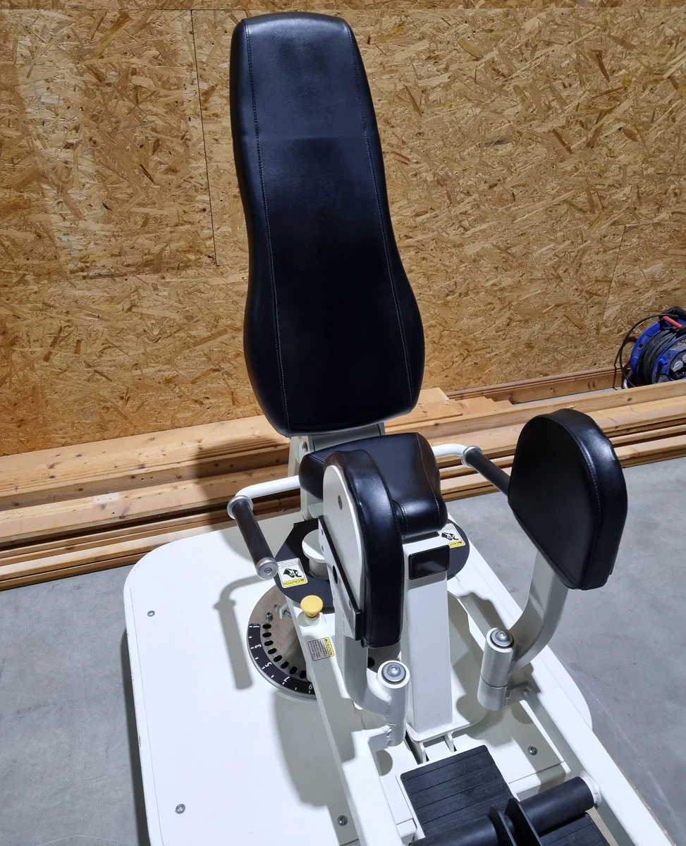 Cybex Eagle Abduktoren und Adduktoren Kombimaschine 2 in 1 - Hip Abduction and Hip Adduction, Rahmenfarbe Weiß, Polsterfarbe Schwarz, gebraucht - überholter Zustand - Image 13