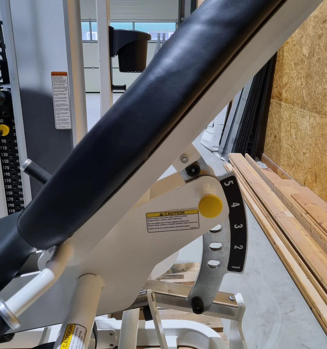 Cybex Eagle Beinpresse, Leg Press mit Steckgewichten, Stack Weight, Rahmenfabre Weiß, Polsterfarbe Schwarz, gebraucht - überholter Zustand - Image 3