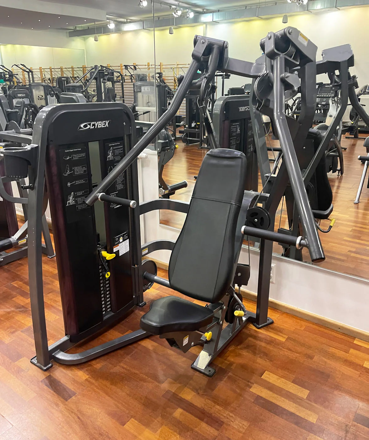 Cybex Eagle, VR1 und VR3 Kraftgeräte Set, 17 Fitnessgeräte ( 18 Stationen ) Made in USA - gebraucht - überholter Zustand - Image 7