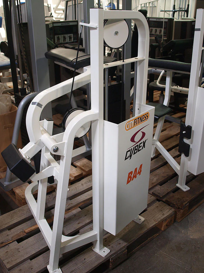 Cybex Kraftgerätepark, gebraucht, 10 Fitnessgeräte, Fitnessstudio Ausstattung - Image 8