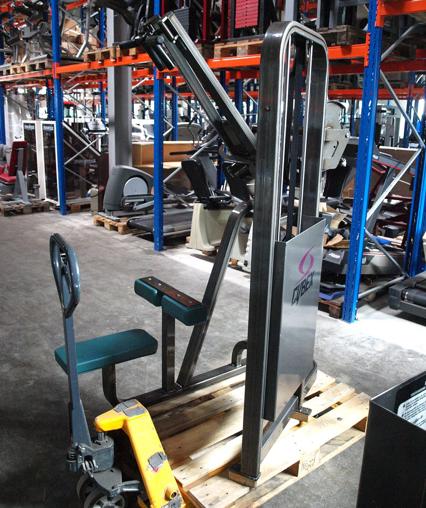 Cybex Latzug eng, Pulldown, exklusive Lackierung, gebraucht - Image 3