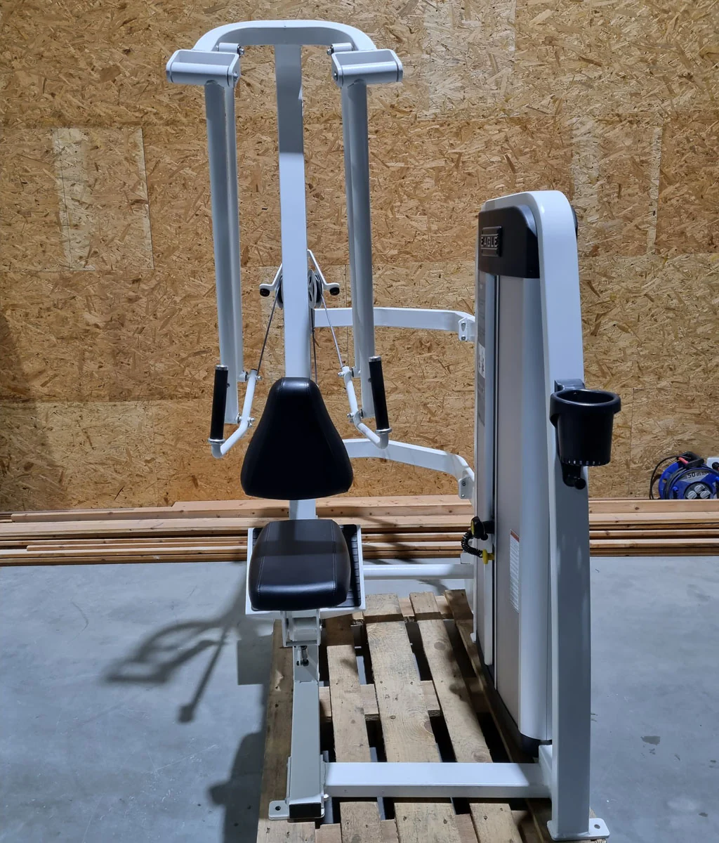 Cybex Rudermaschine, Latrudern, Latisolator, Row, Rahmenfarbe Weiß, Polster Schwarz, gebraucht - überholter Zustand - Image 2
