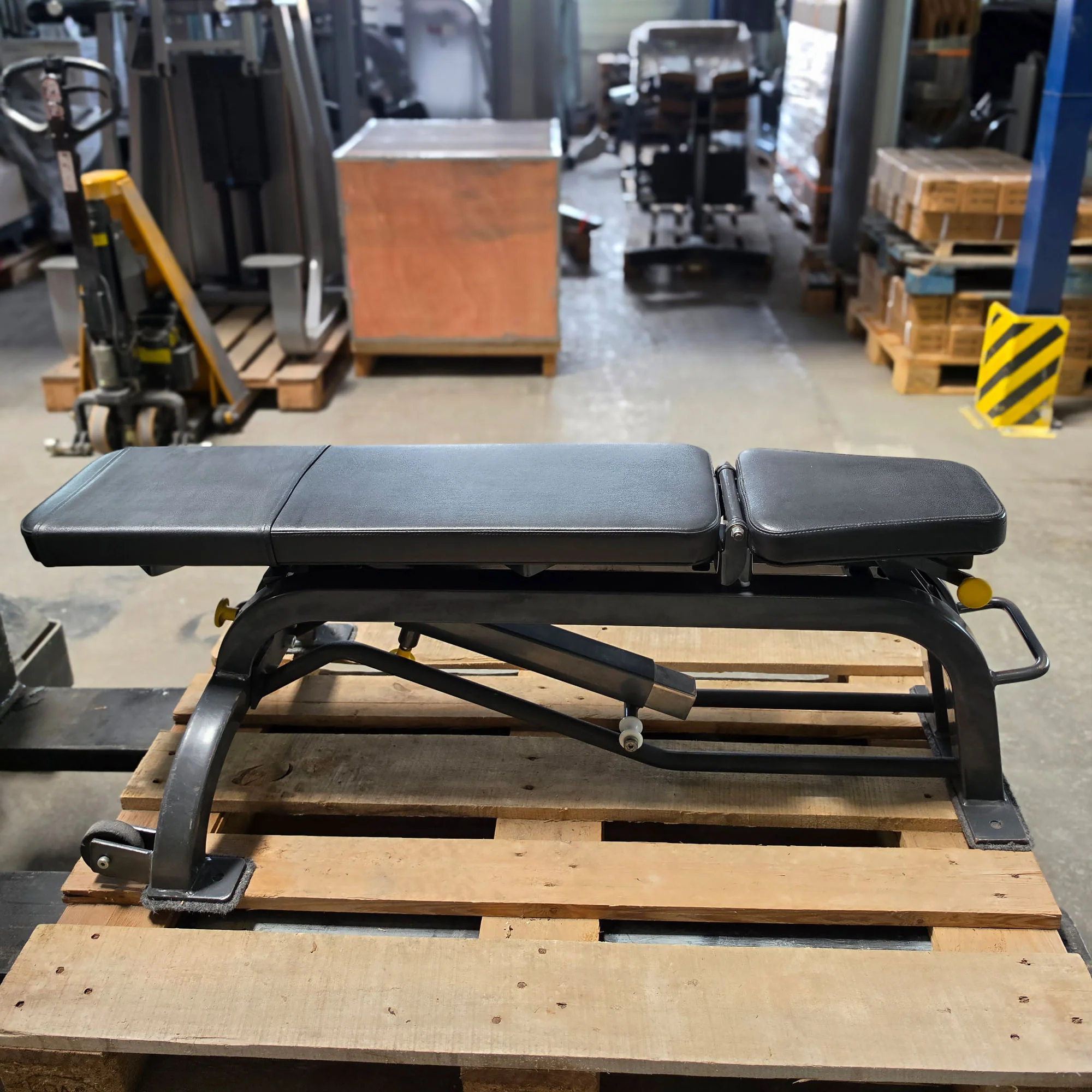 Cybex verstellbare Hantelbank ohne Ablagen, Universalbank, Adjustable Workout Bench, Rahmenfarbe Anthrazit, gebraucht - mit Gebrauchsspuren - Image 5