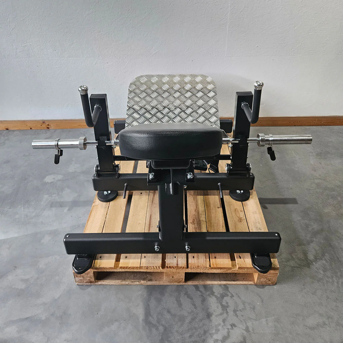 DankSport Hip Thrusts Maschine - Gluteusmaschine - Glute Trainer - Pomaschine Plate loaded Kraftgerät für Gesäßmuskel - Schwarz - NEU - Image 7
