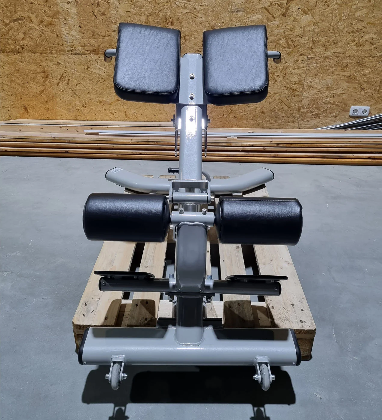 DankSport Rückenstreckerbank verstellbar - Hyperextension 45° - Back Extension - Silber und Schwarz - NEU - Image 5