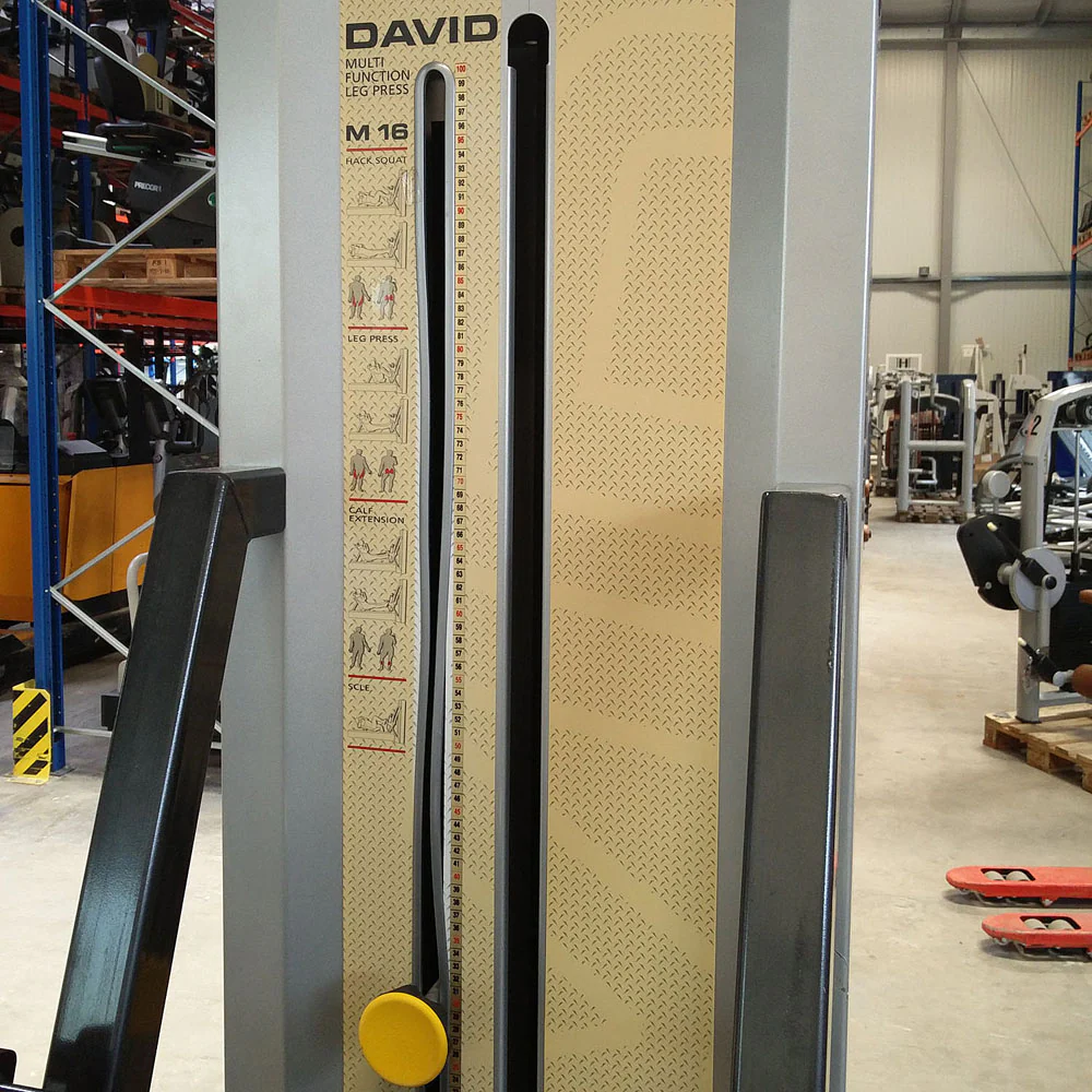 David Kraftgerätepark, 11 Fitnessgeräte, Weiß, gebraucht - Image 12