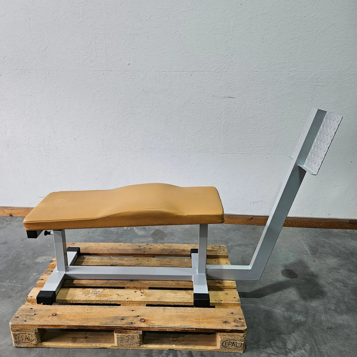 Dr. Wolff Abdominal-Trainer 335, Bauchbank mit Fußstütze, Rahmenfarbe Silber, Polsterfarbe Orange, gebraucht - überholter Zustand - Image 3