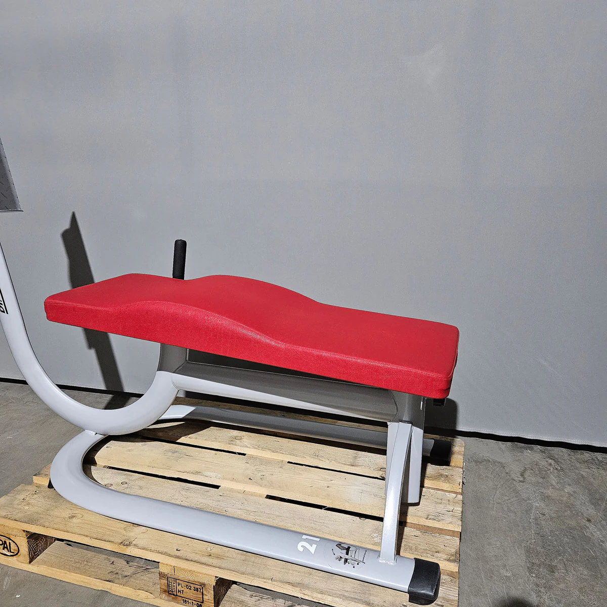 Dr. Wolff Abdominal-Trainer 336, Bauchbank, Rahmenfarbe Silber, Polster Rot, gebrauchter - überholter Zustand - Image 3