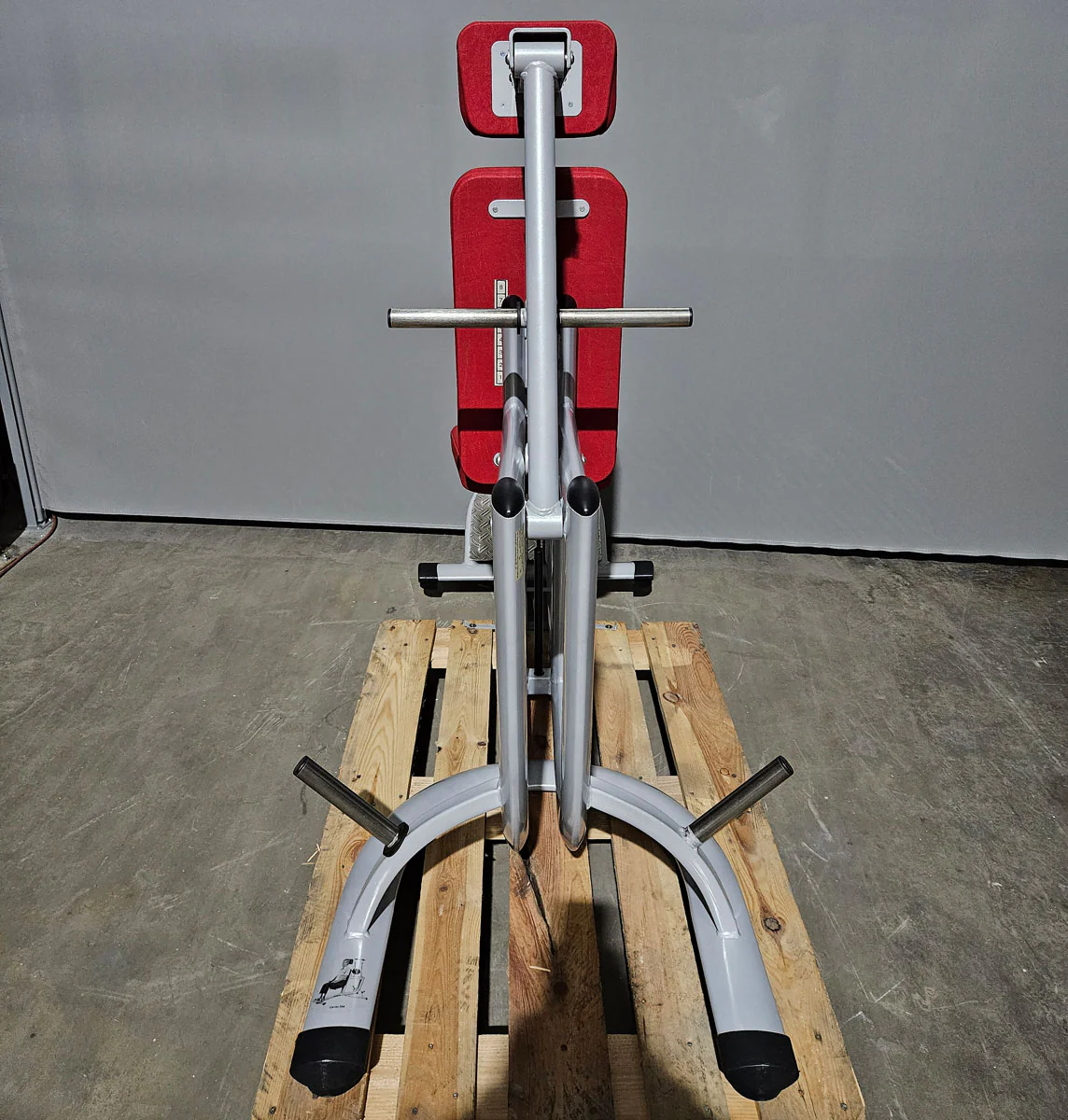 Dr. Wolff Cervex 506, HWS Hals-Nacken Trainer, Rahmenfarbe Silber, Polster Rot, gebrauchter - überholter Zustand - Image 4