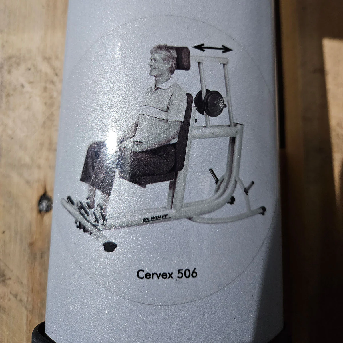 Dr. Wolff Cervex 506, HWS Hals-Nacken Trainer, Rahmenfarbe Silber, Polster Rot, gebrauchter - überholter Zustand - Image 7