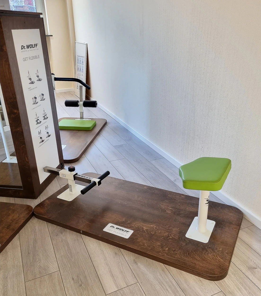 Dr. Wolff Get Flexible Zirkel, 4er Set Beweglichkeitstraining für Rücken und Gelenke, Beweglichkeitszirkel, Rückenzirkel zum dehnen, gebraucht - guter Zustand - Image 8