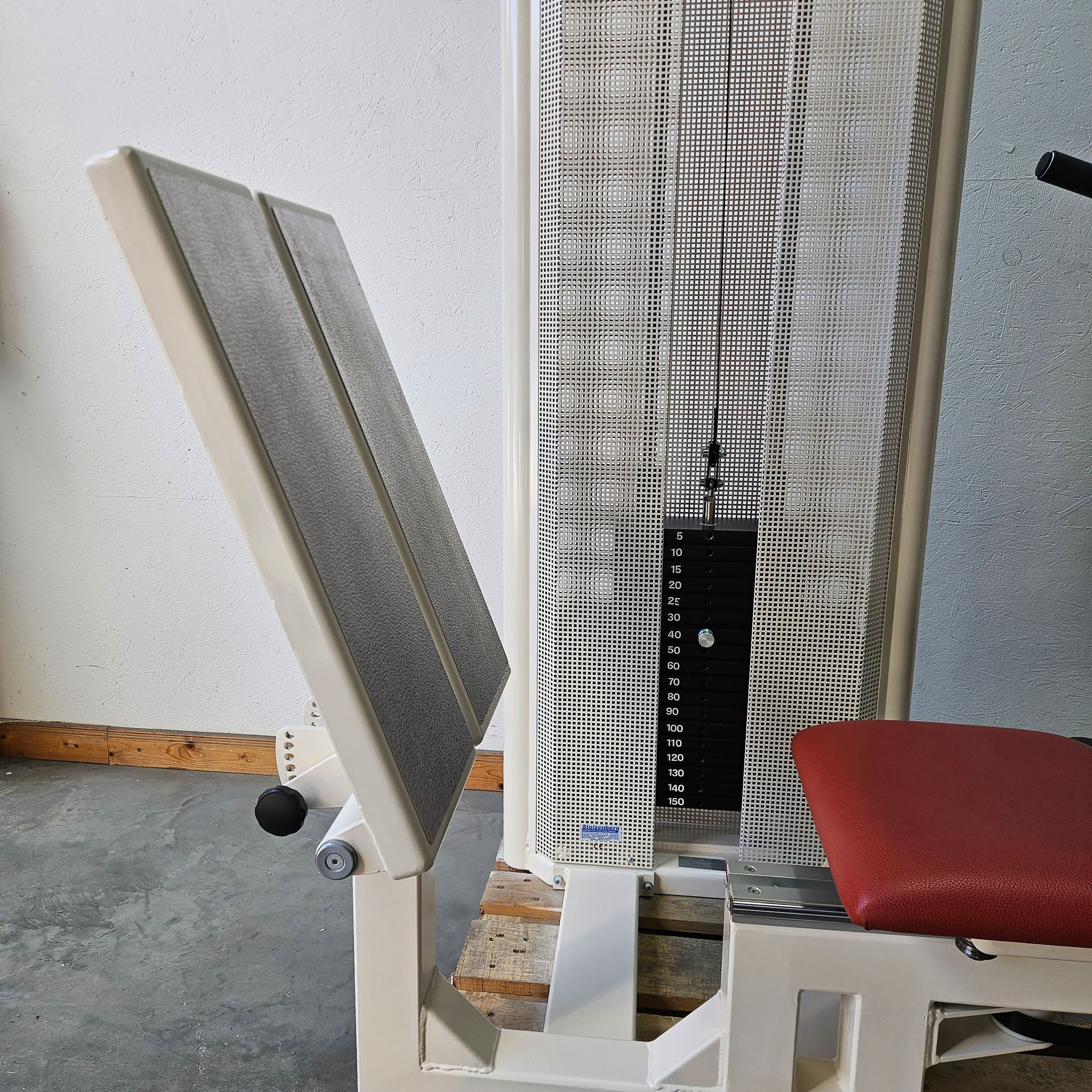 Dynamed Funktionsstemme Kombi Sitzend-Liegend, 150kg Gewichtsblock, mit Kippkreisel, Beinpresse verstellbar, Stolzenberg, Rahmen Weiß, gebraucht - überholter Zustand - Image 13