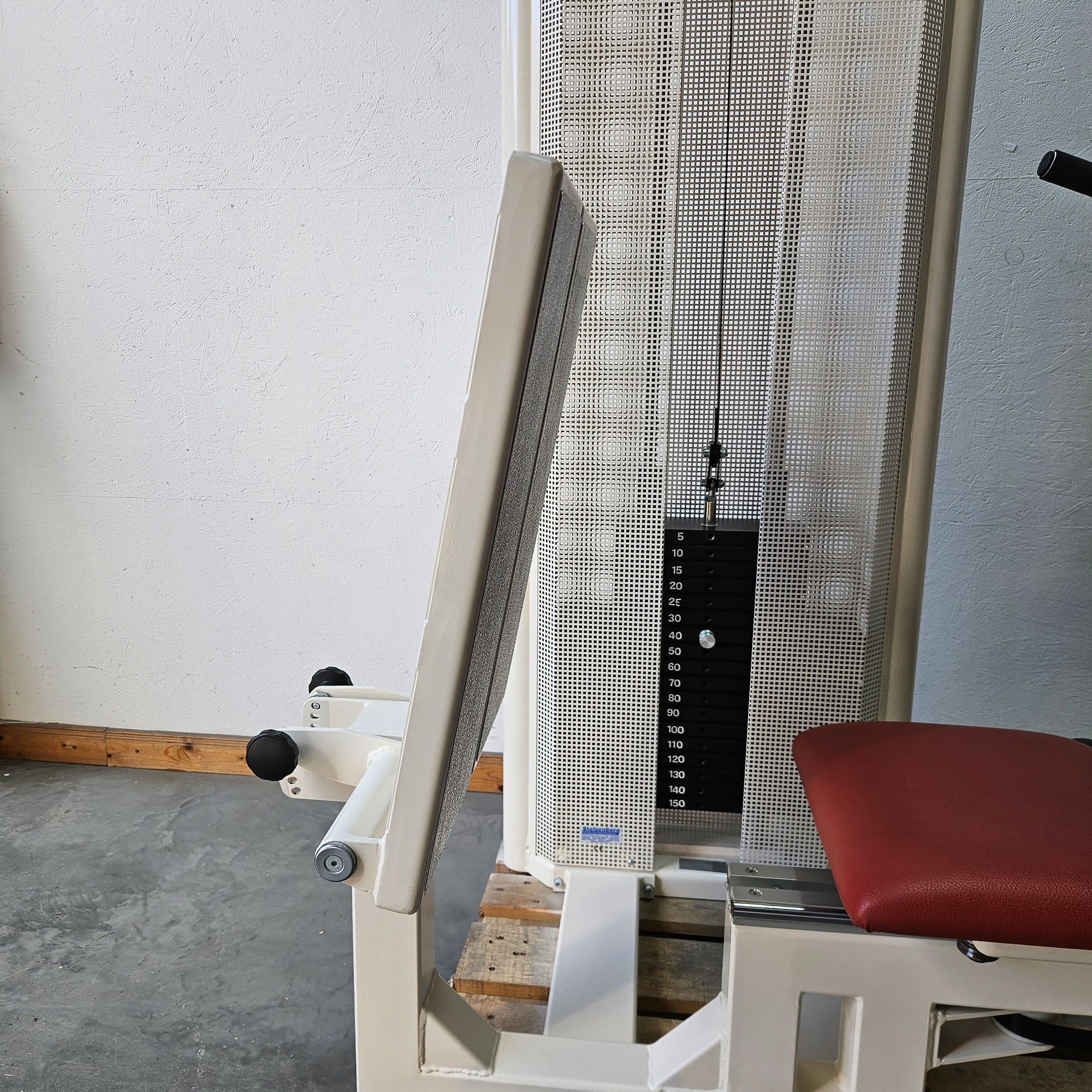 Dynamed Funktionsstemme Kombi Sitzend-Liegend, 150kg Gewichtsblock, mit Kippkreisel, Beinpresse verstellbar, Stolzenberg, Rahmen Weiß, gebraucht - überholter Zustand - Image 14