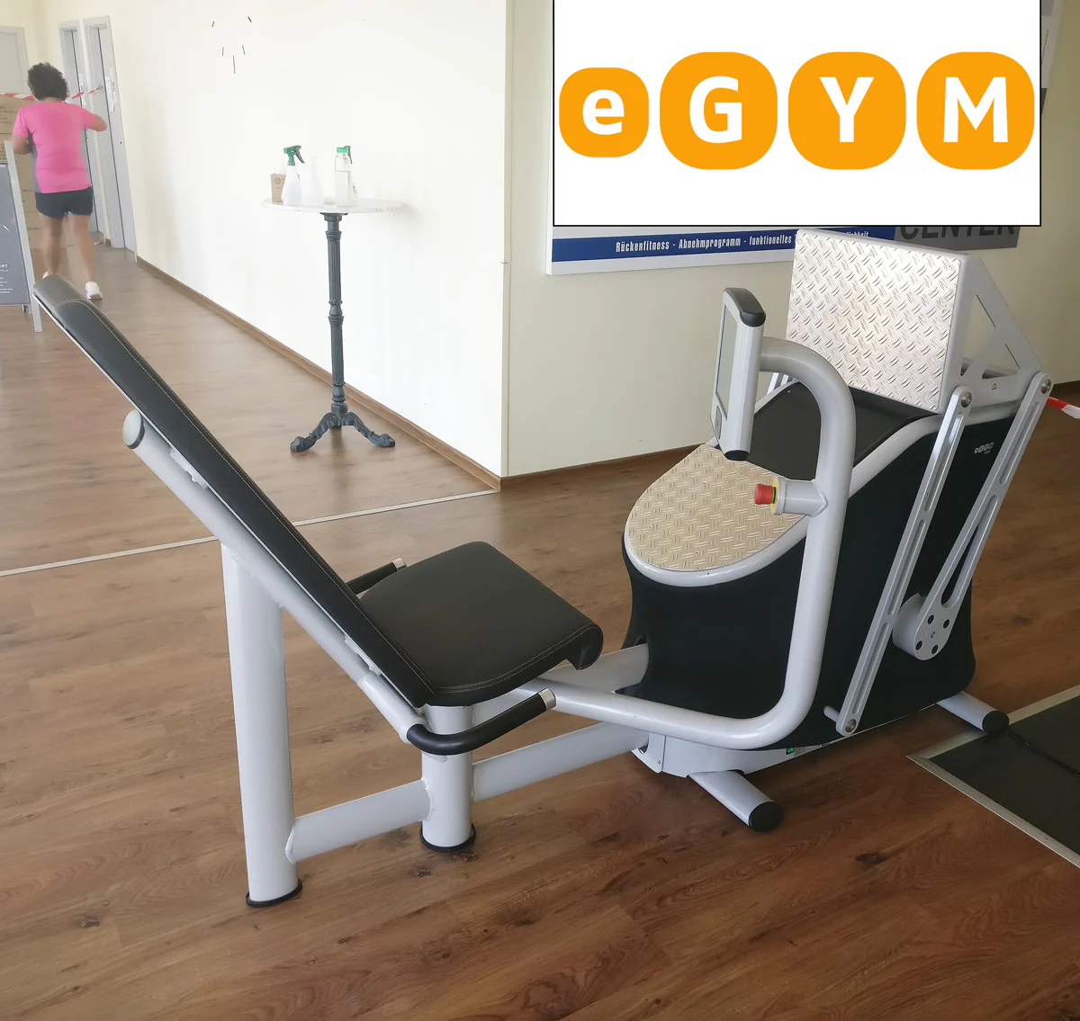 eGym 7er Kraft Zirkel, 7 Kraftgeräte, inkl. Software, Logistik, Einrichtung, All inclusive Paket, Baujahr 2014, gebraucht - überholter Zustand - Image 4
