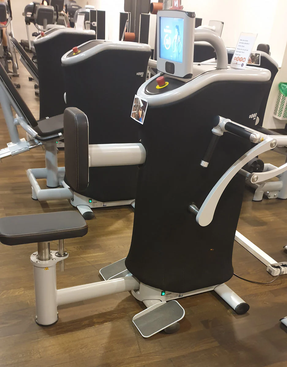 eGym 7er Kraft Zirkel, 7 Kraftgeräte, inkl. Software, Logistik, Einrichtung, All inclusive Paket, Baujahr 2014, gebraucht - überholter Zustand - Image 9