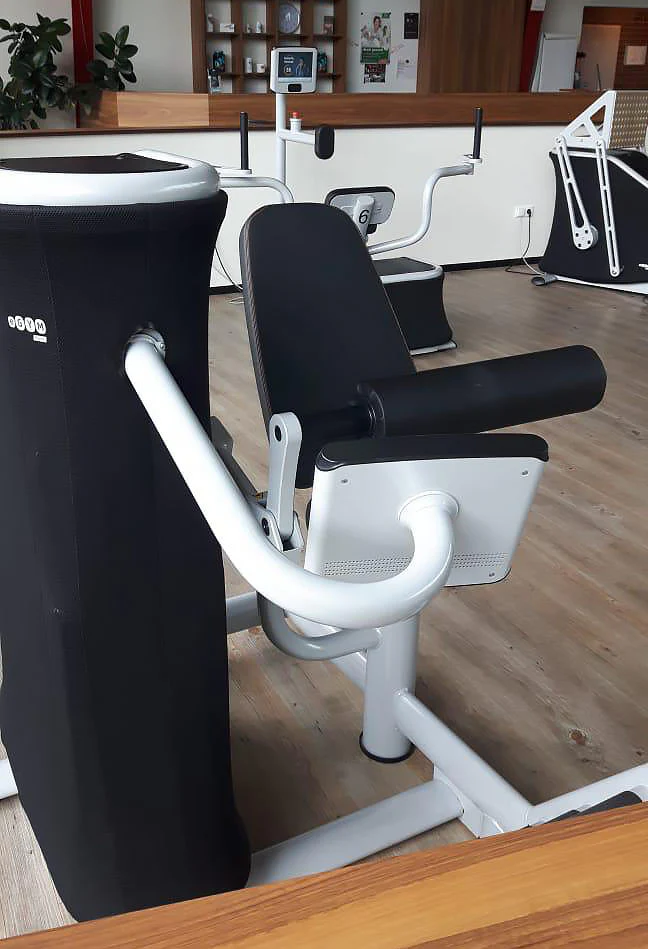 eGym Kraft Zirkel, 7 Geräte, inkl. Software und APP,  Baujahr 2016, gebraucht aber neuwertig - sehr guter Zustand - Image 12