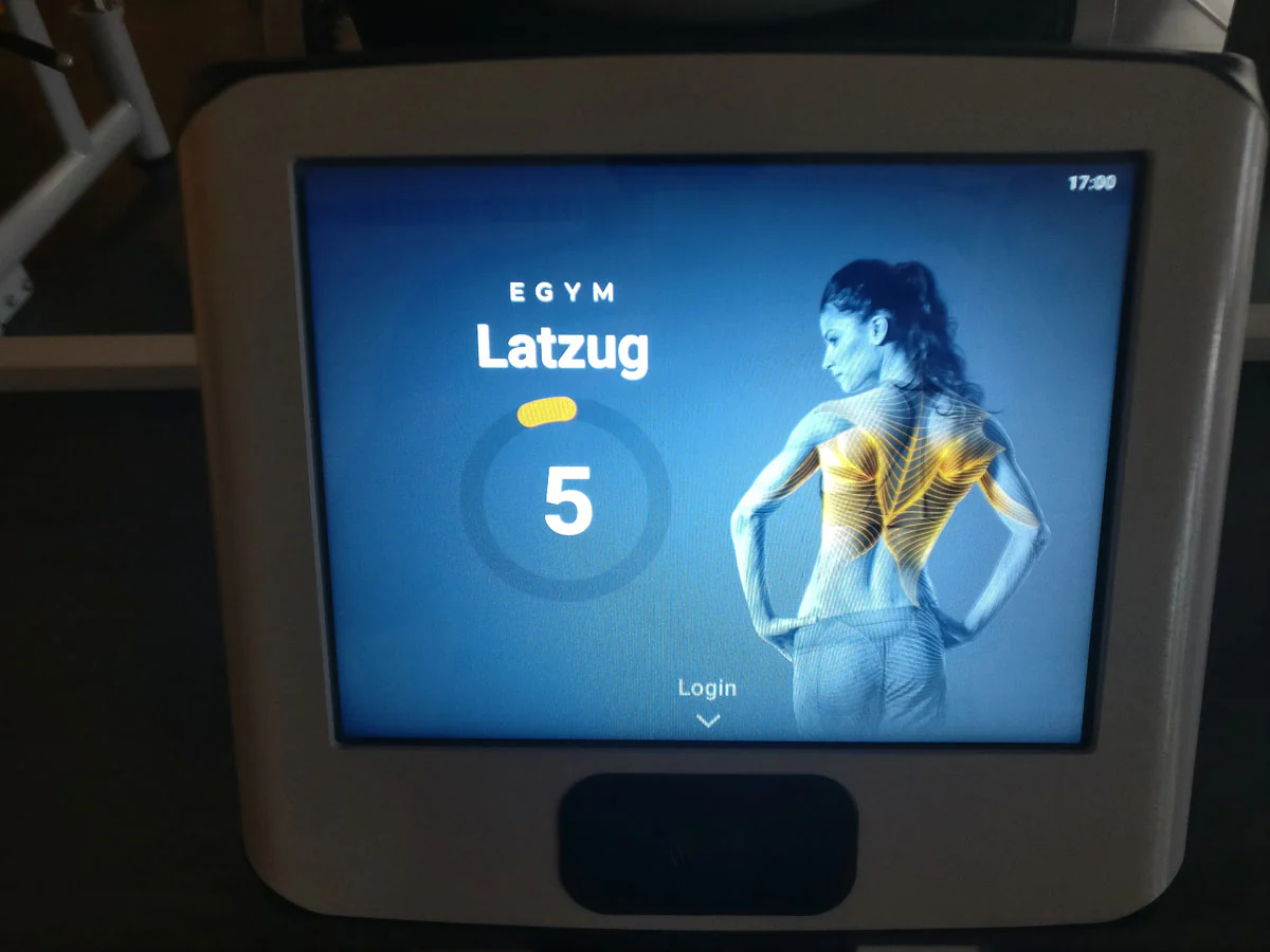 eGym Kraft Zirkel, 8 Geräte, Baujahr 2018, inkl. Software, Einrichtung, All inclusive Paket, Premium Software, gebraucht -  neuwertiger Zustand - Image 11