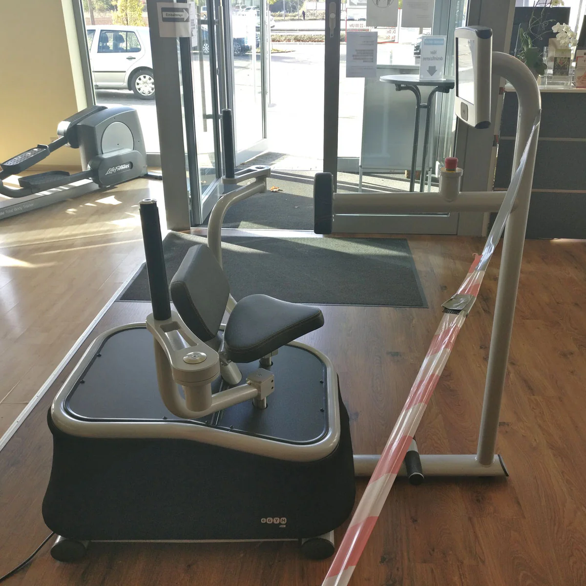 eGym Kraft Zirkel, 8 Geräte, Baujahr 2018, inkl. Software, Einrichtung, All inclusive Paket, Premium Software, gebraucht -  neuwertiger Zustand - Image 14