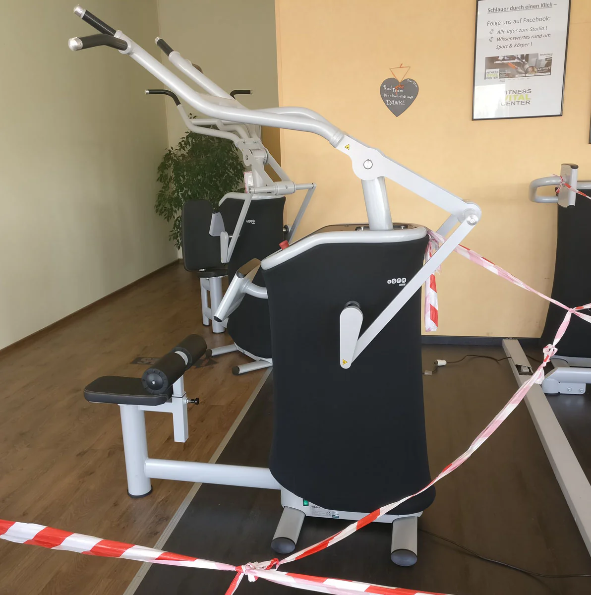 eGym Kraft Zirkel, 8 Geräte, inkl. Software, Einrichtung, All inclusive Paket, Baujahr 2016, Premium Software, neuwertig, guter gebrauchter Zustand - Image 12