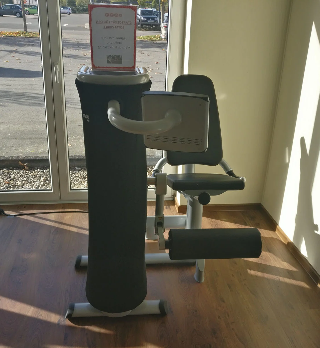 eGym Kraft Zirkel, 8 Geräte, inkl. Software, Einrichtung, All inclusive Paket, Baujahr 2016, Premium Software, neuwertig, guter gebrauchter Zustand - Image 13