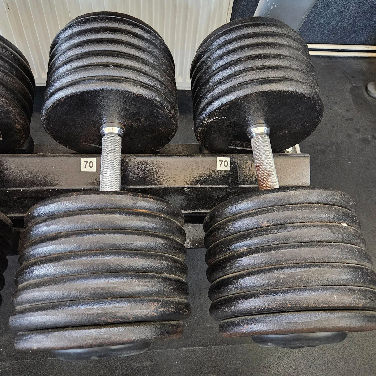 ElbeSport - 1 Paar 70kg Kurzhanteln aus Guss mit Gummi Endkappe, Oldschool, gebraucht - mit Gebrauchsspuren - Image 2