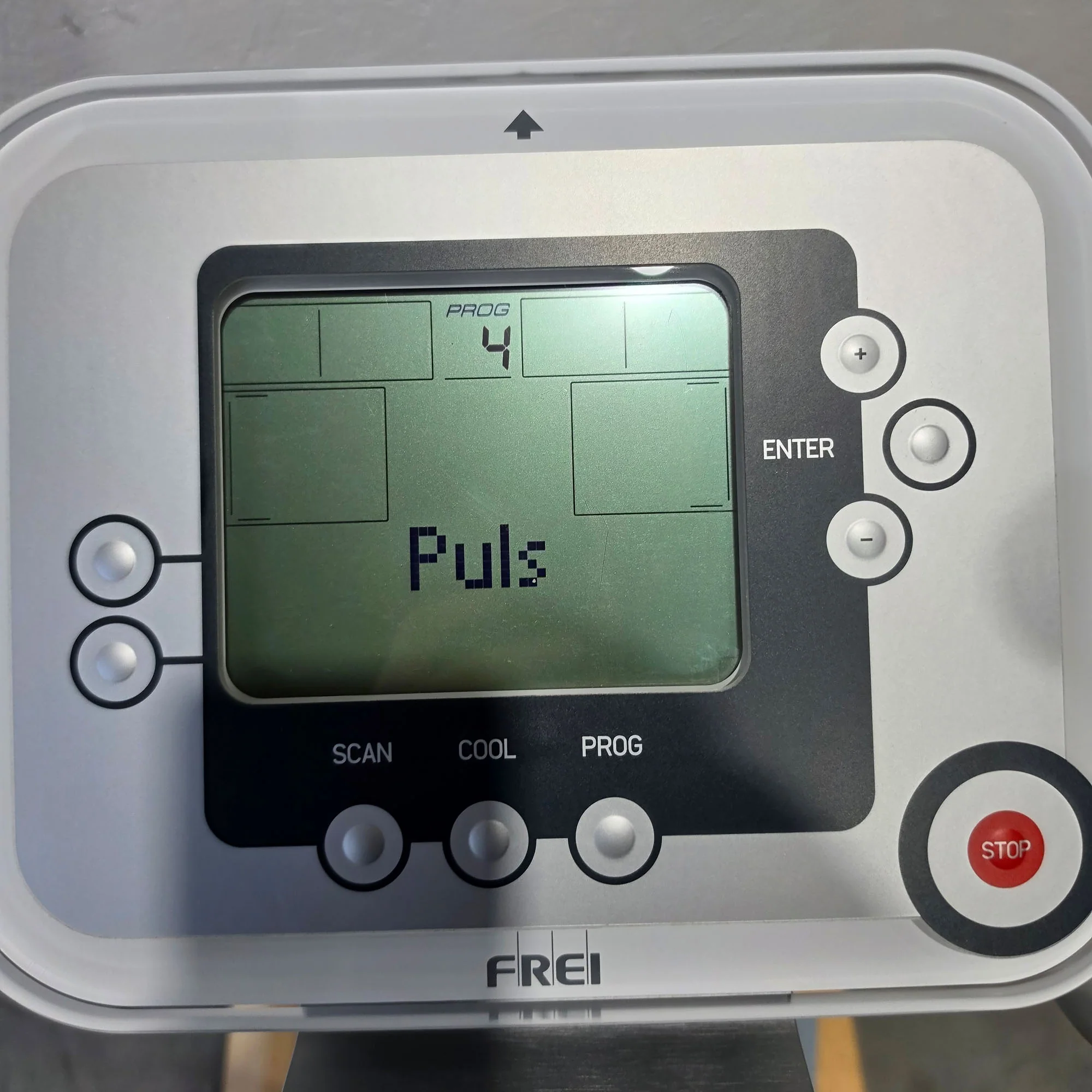 Emotion Fitness Motion Cross 800 med, mit großem Trainingsprogramm, Watt Training, Ellipsentrainer, Crosstrainer, gebrandet Frei AG, gebraucht - überholter Zustand - Image 10