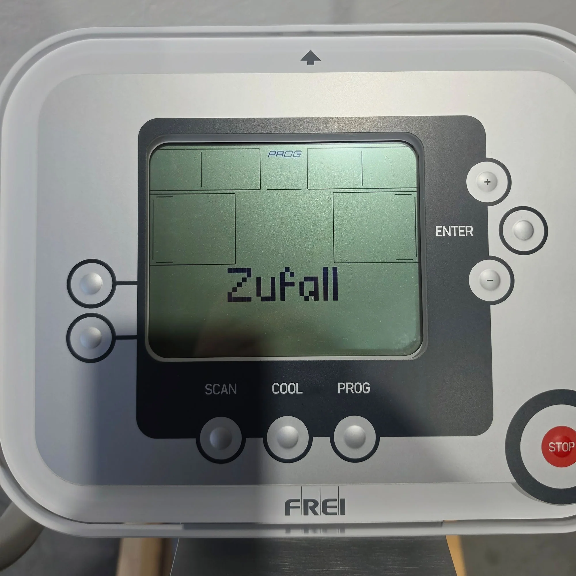 Emotion Fitness Motion Cross 800 med, mit großem Trainingsprogramm, Watt Training, Ellipsentrainer, Crosstrainer, gebrandet Frei AG, gebraucht - überholter Zustand - Image 16