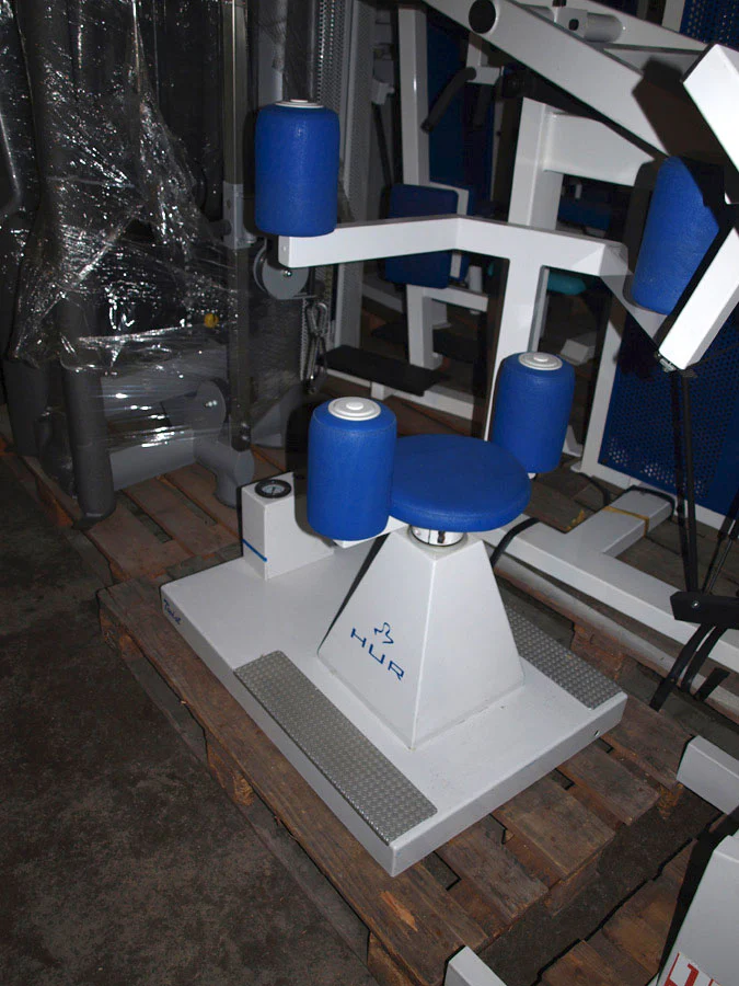 EN-Dynamic Luftdruckmaschinen-Zirkel, Reha Zulassung, 8 Geräte + 1 Kompressor, gebraucht - Image 8