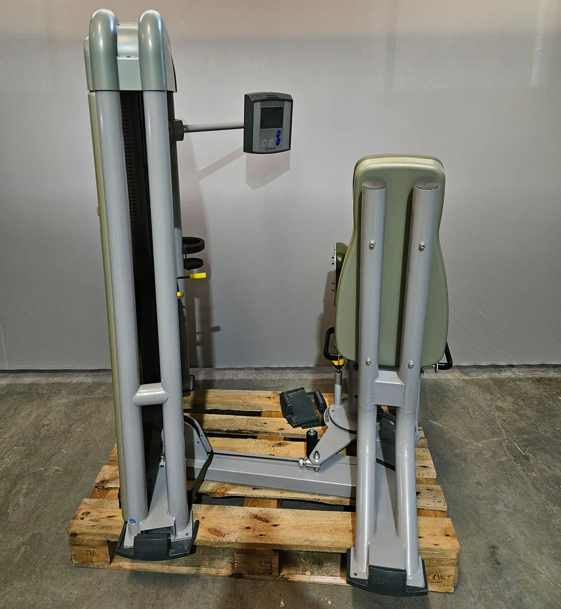 Ergo-Fit Abduktorenmaschine, Hip Abduction Abductor, 4000 S MED Serie, MPG, Reha, Rahmenfarbe Silber, gebraucht - überholter Zustand - Image 3