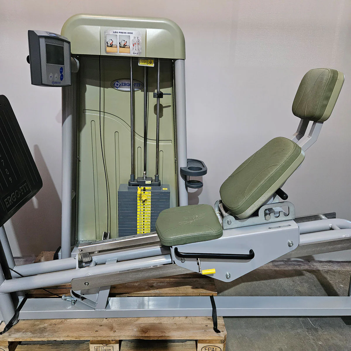 Ergo-Fit Funktionsstemme, Beinpresse verstellbar, 172,5kg Gewichtsblock, 4000 S MED Serie, MPG, Reha, Rahmenfarbe Silber, gebraucht - überholter Zustand - Image 9