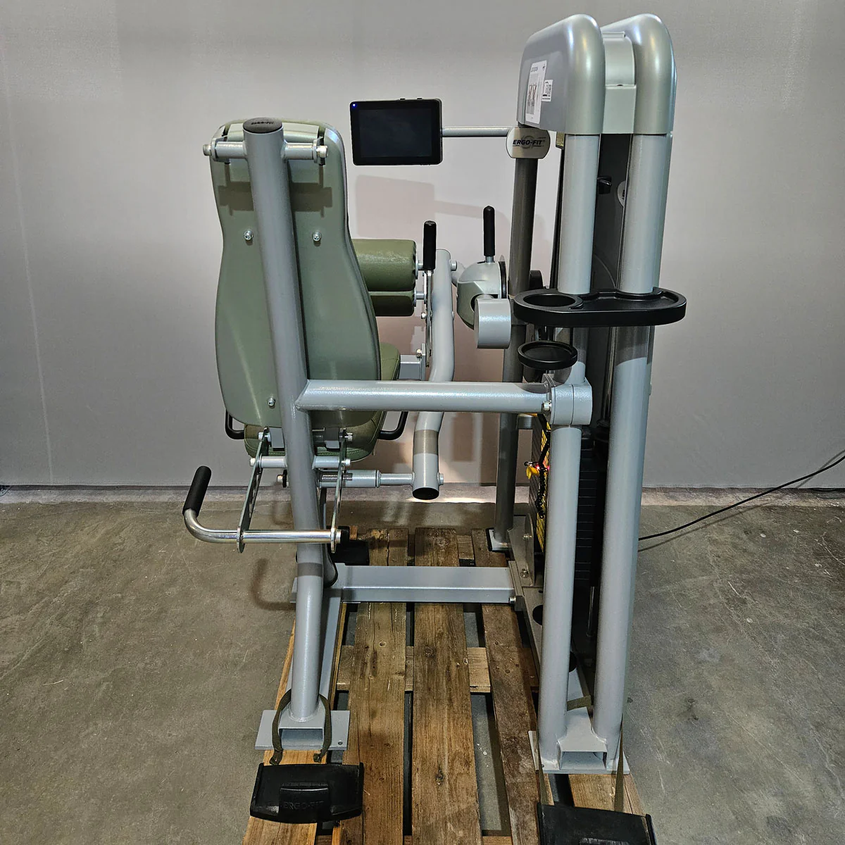 Ergo-Fit Leg Flexion 4100 S Med mit Display, Beinbeuger sitzend mit medizinischer Zulassung, MPG, Baujahr 2020, Rahmen Silber, gebraucht - überholter Zustand - Image 4