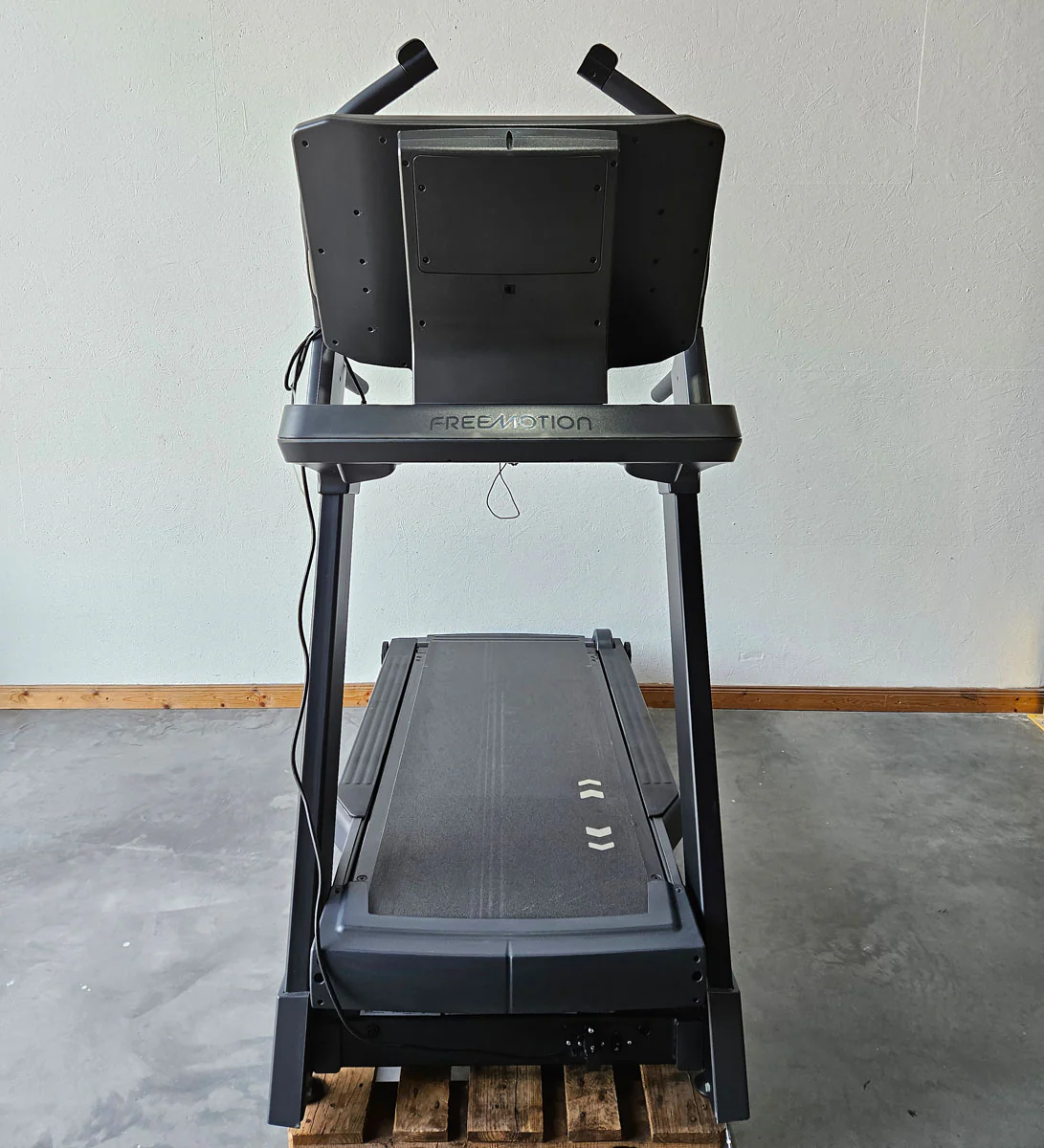 Freemotion Fitness Laufband i10.9 Incline Trainer Treadmill i11.9 , extreme Steigung bis 30% möglich, Baujahr 2019 - Top Zustand - Image 4